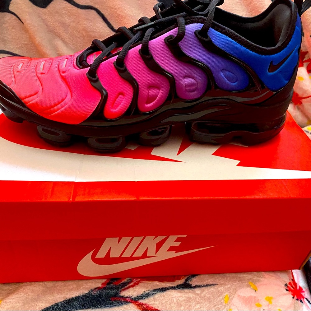 Nike Air VaporMax Plus